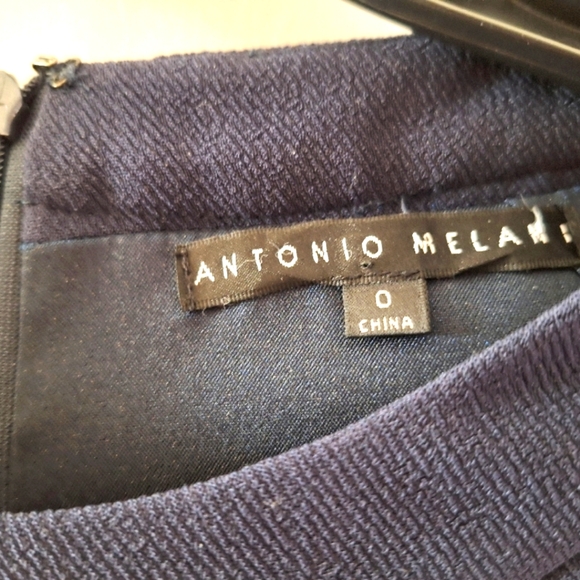 ANTONIO MELANI NAVY AND OFF WHITE DESIGNER DRESS - Picture 4 of 5